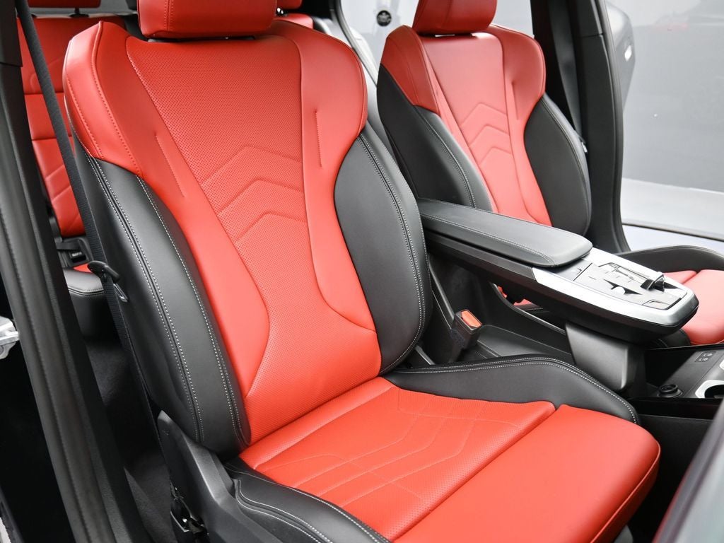 2025 BMW X2 xDrive28i