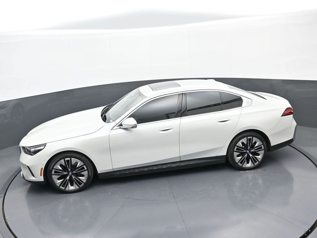 2024 BMW i5 eDrive40