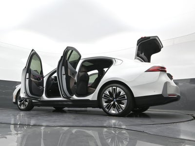 2024 BMW i5 eDrive40