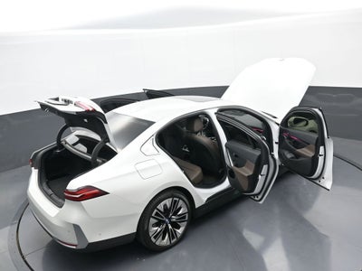2024 BMW i5 eDrive40