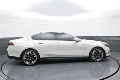 2024 BMW i5 eDrive40