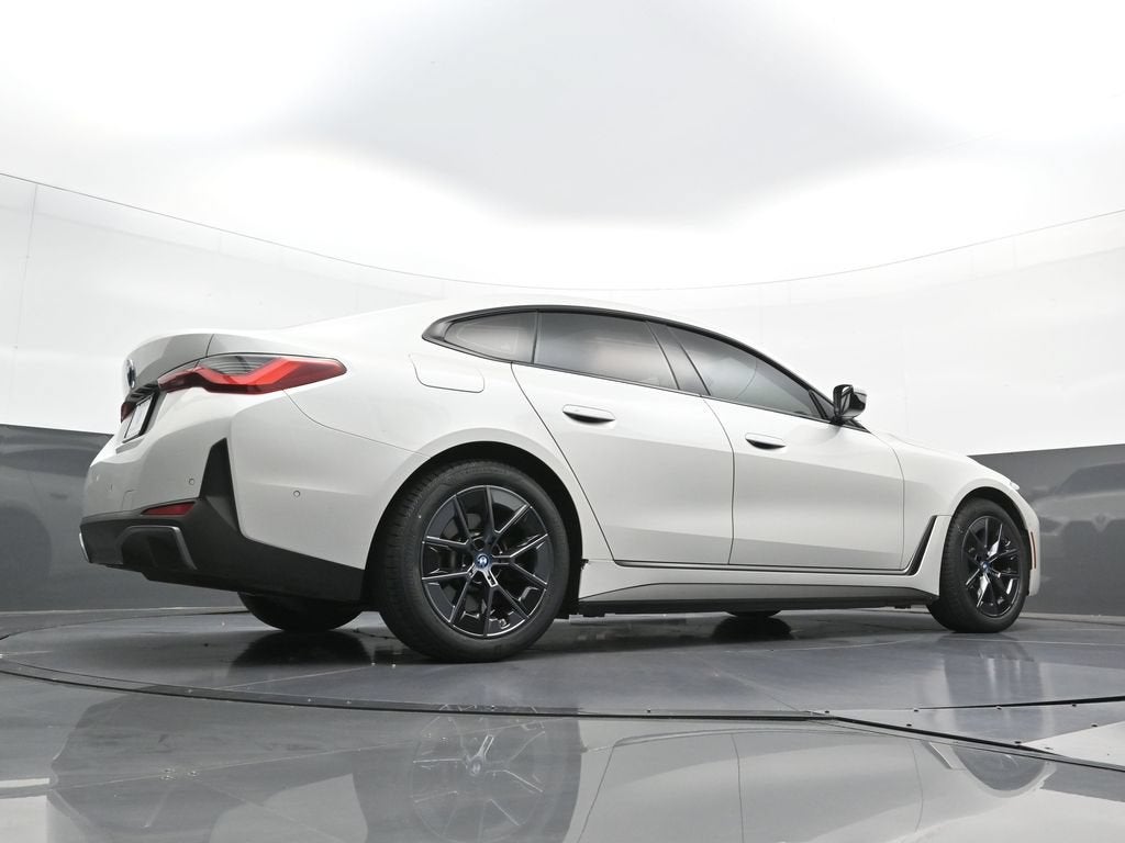 2023 BMW i4 eDrive35
