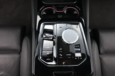 2024 BMW i5 M60