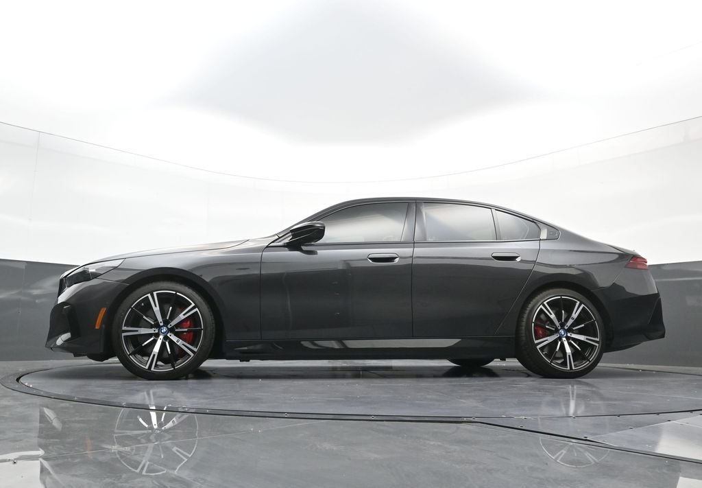 2024 BMW i5 M60