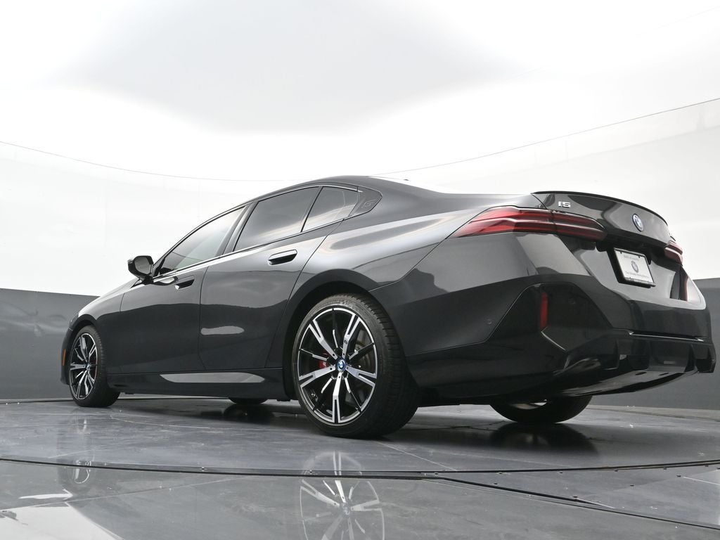 2024 BMW i5 M60