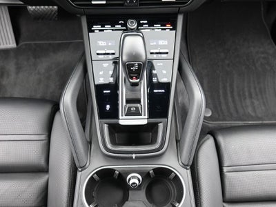 2023 Porsche Cayenne Base