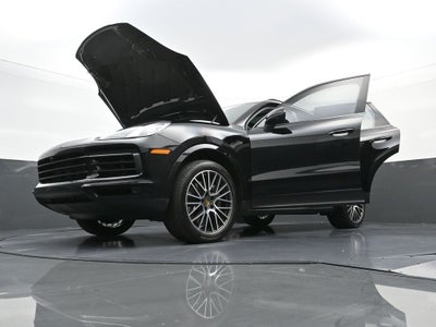 2023 Porsche Cayenne Base