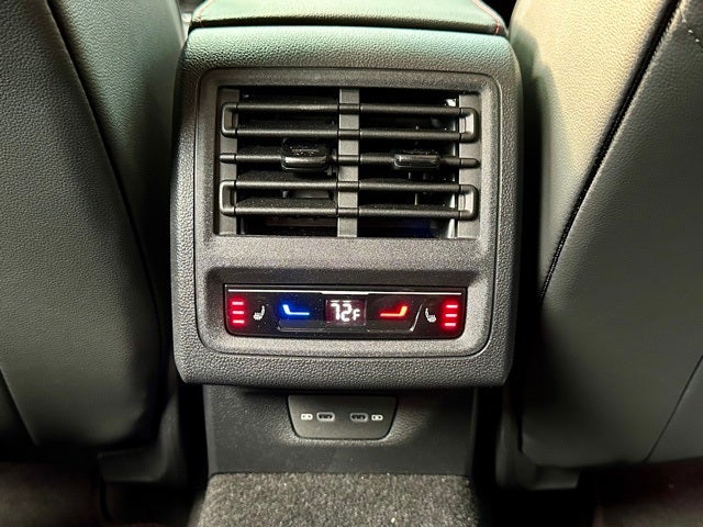 2025 Volkswagen Golf GTI Autobahn