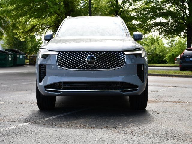 2025 Volvo XC90 B6 Core 2025.5