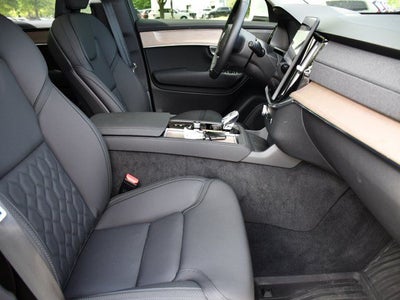 2025 Volvo XC90 B6 Plus 7-Seater 2025.5