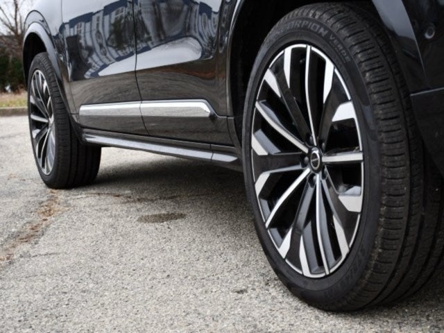 2025 Volvo XC90 B6 Plus 7-Seater 2025.5