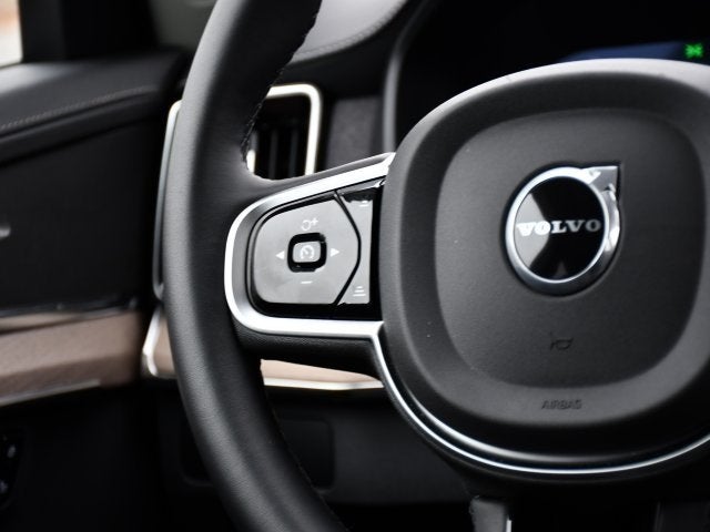 2025 Volvo XC90 B6 Plus 7-Seater 2025.5