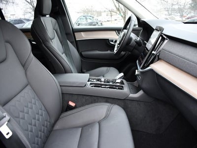 2025 Volvo XC90 B6 Plus 7-Seater 2025.5