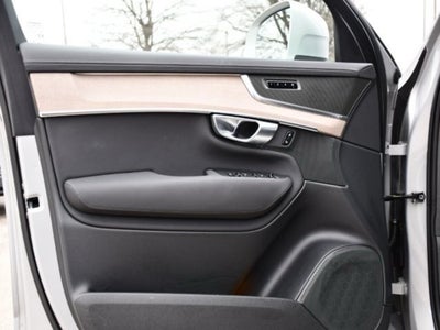 2025 Volvo XC90 B6 Plus 7-Seater 2025.5