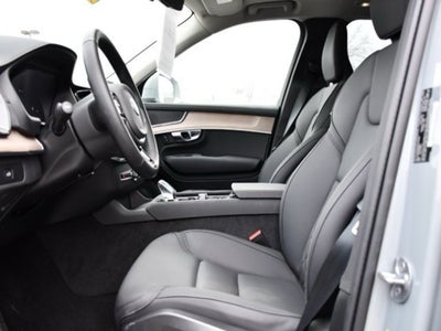 2025 Volvo XC90 B6 Plus 7-Seater 2025.5