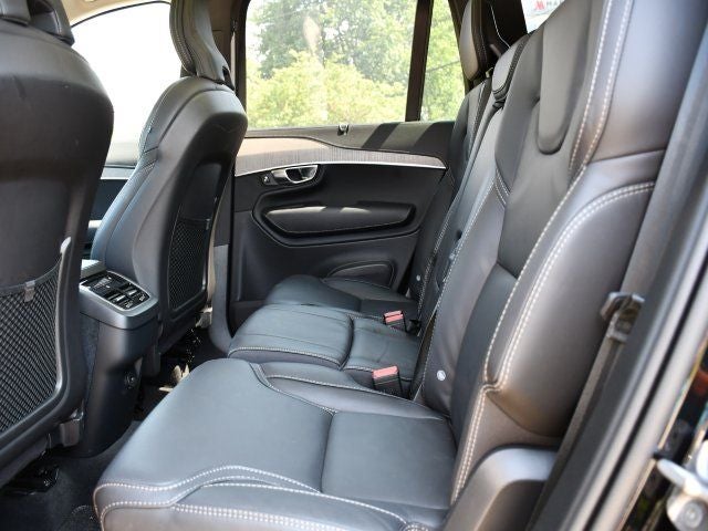 2025 Volvo XC90 B6 Ultra