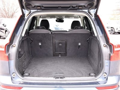 2022 Volvo XC60 B6 Inscription