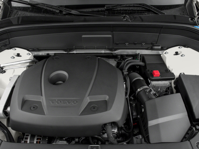 2018 Volvo XC90 T5 Momentum