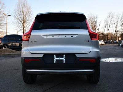 2019 Volvo XC40 Momentum