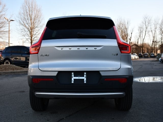 2019 Volvo XC40 Momentum