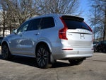 2022 Volvo XC90 T6 Momentum