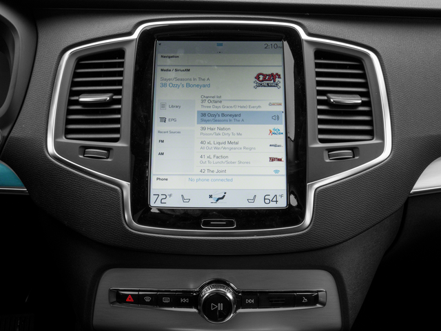 2018 Volvo XC90 T6 Momentum