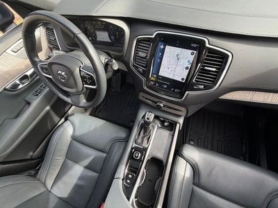 2022 Volvo XC90 T6 Inscription