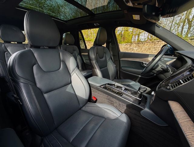 2022 Volvo XC90 T6 Inscription