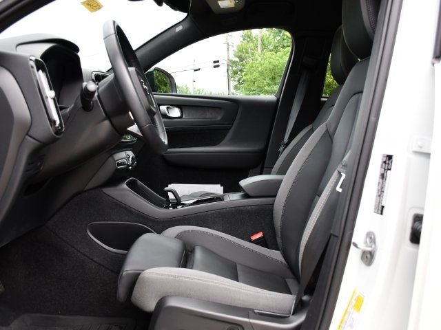 2023 Volvo C40 Recharge Pure Electric Twin Plus