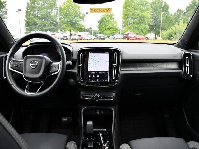 2023 Volvo C40 Recharge Pure Electric Twin Plus