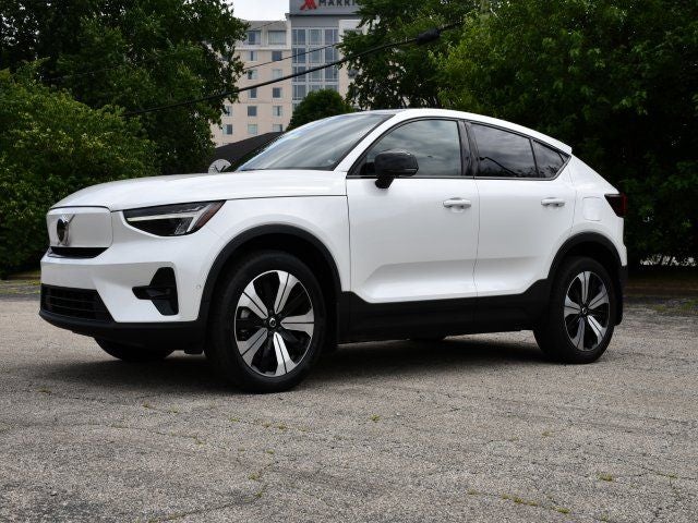 2023 Volvo C40 Recharge Pure Electric Twin Plus