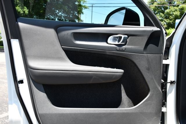 2023 Volvo XC40 Recharge Pure Electric Twin Plus