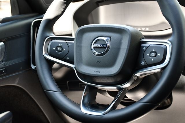 2023 Volvo XC40 Recharge Pure Electric Twin Plus