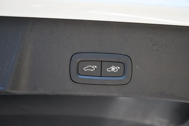 2023 Volvo XC40 Recharge Pure Electric Twin Plus