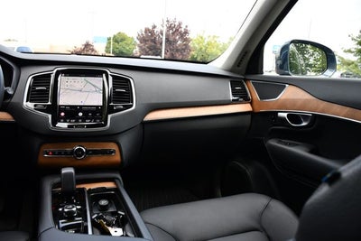 2024 Volvo XC90 Recharge Plug-In Hybrid T8 Plus Bright Theme 7 Passenger