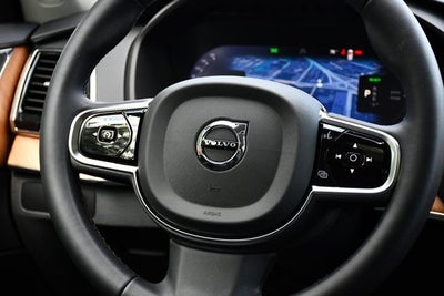 2024 Volvo XC90 Recharge Plug-In Hybrid T8 Plus Bright Theme 7 Passenger