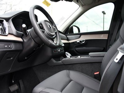 2025 Volvo XC90 Plug-In Hybrid T8 Plus 7 Passenger 2025.5