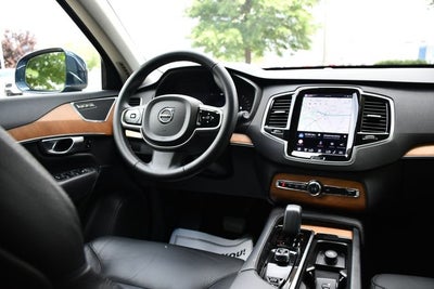 2023 Volvo XC90 B5 Plus
