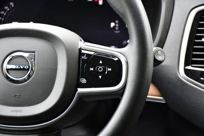 2023 Volvo XC90 B5 Plus