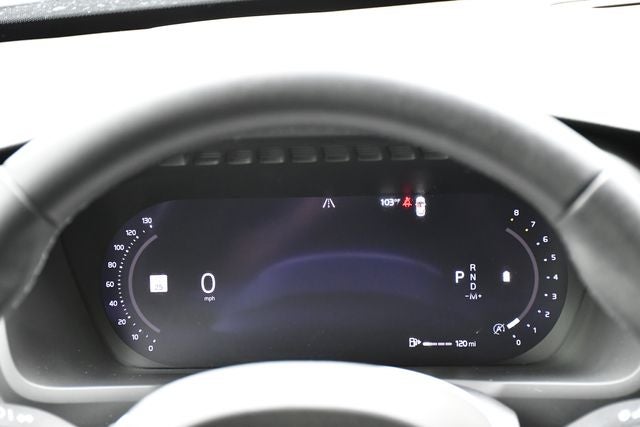 2023 Volvo XC90 B5 Plus