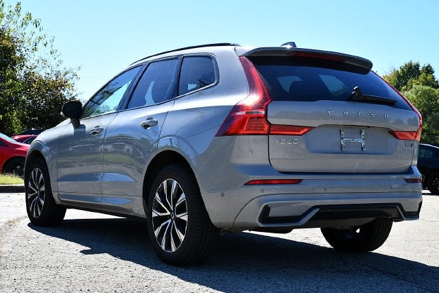 2024 Volvo XC60 B5 Plus Dark Theme
