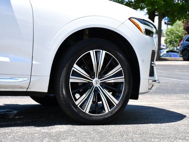 2023 Volvo XC60 B5 Plus Bright Theme