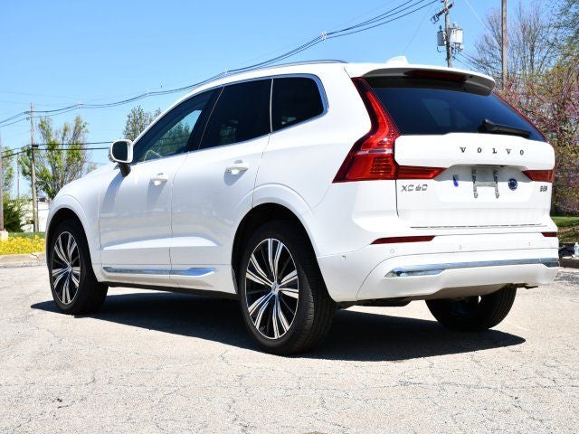 2023 Volvo XC60 B5 Plus Bright Theme
