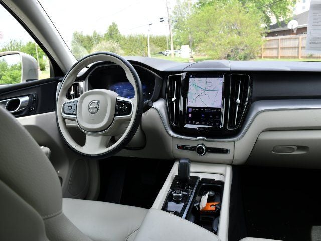 2023 Volvo XC60 B5 Core