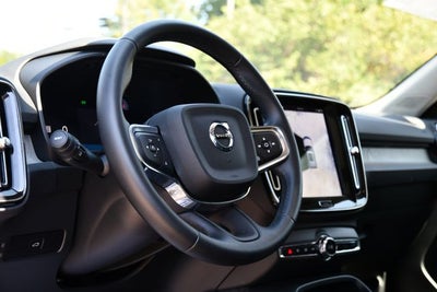 2026 Volvo XC40 B5 Plus