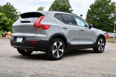 2026 Volvo XC40 B5 Plus