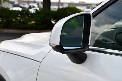 2024 Volvo XC40 B5 Plus Bright Theme