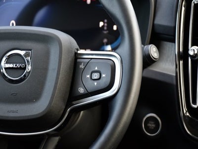 2025 Volvo XC40 B5 Plus Bright Theme