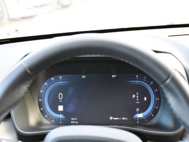 2025 Volvo XC40 B5 Core