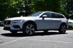 2025 Volvo V60 Cross Country B5 Plus